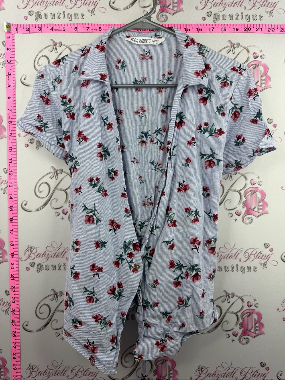 Zara Light z1975 denim shirt Blue Floral Button-Up Shirt with Red Rose Print